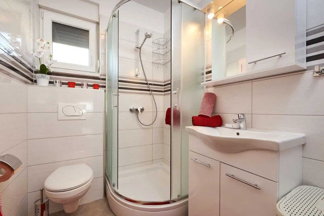 Apartment Misic Trogir